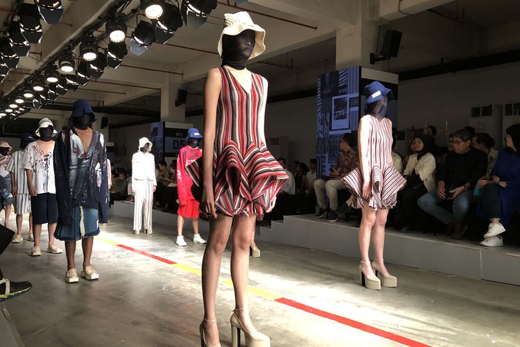 Koleksi Lakon Indonesia dan tenun lurik di JF3 Fashion Festival 2023