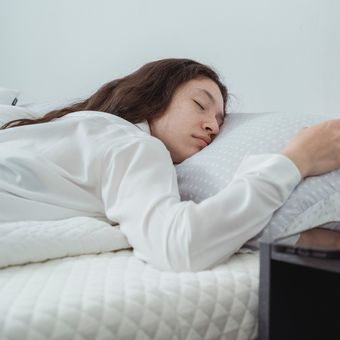 Ilustrasi tidur.