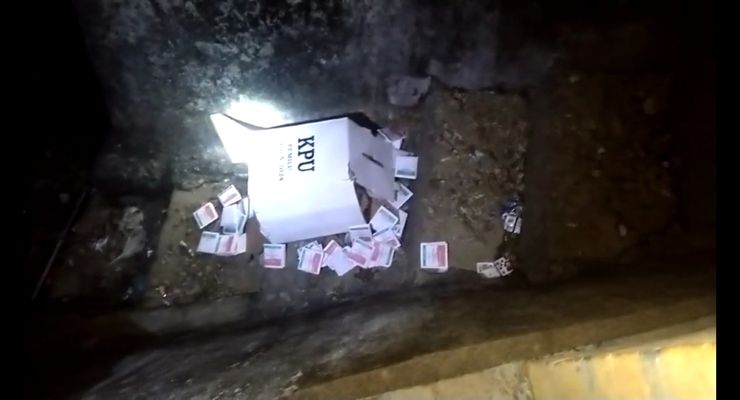 Pendukung Caleg di SBB Rampas dan Buang Kotak Suara dari 5 TPS