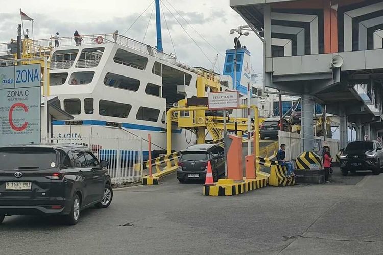 Malam Ini, Single Tarif dan Pembatasan Truk Berakhir di Penyebrangan Bakauheni-Merak