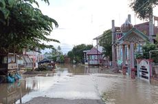 Banjir Mulai Surut, Warga Masih Bertahan di Pengungsian Aceh Utara