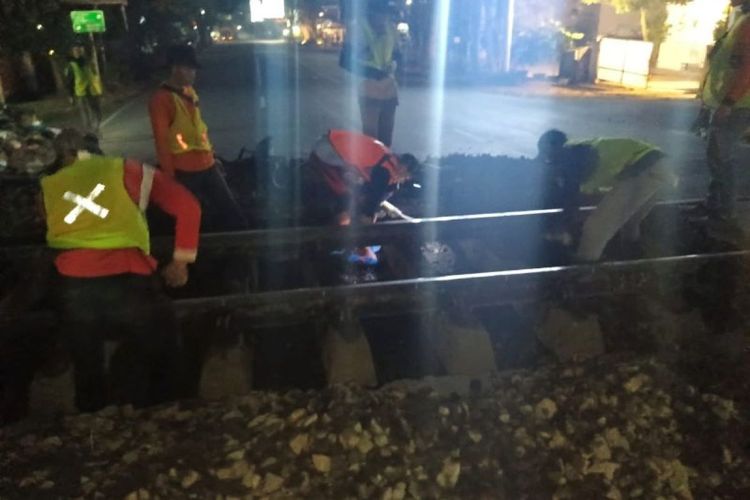 KAI Daop 2 Bandung Kebut Perbaikan 47 Perlintasan Sebidang, 27 Titik Sudah Rampung