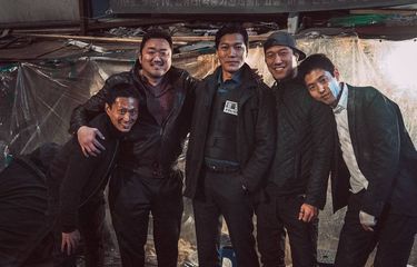 Beberapa bintang yang bermain di film The Roundup