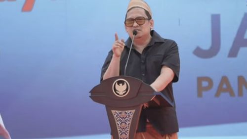 Mengaku Penggemar Gus Dur, Haji Her Habiskan Rp 38 Miliar Dukung Khofifah di Pilkada 2024