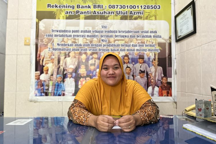 Besar di Panti Asuhan, Umi Fadilah Kini Mengabdikan Hidupnya Menjadi Pengasuh