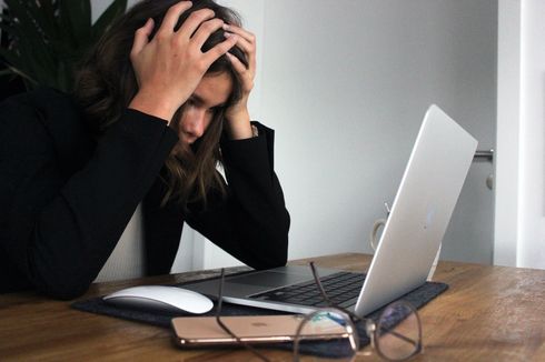 5 Cara Menghilangkan Stres di Tempat Kerja dari Alumni UGM