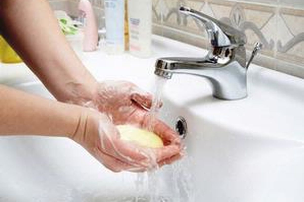 cuci tangan bagian dari perilaku hidup bersih dan sehat