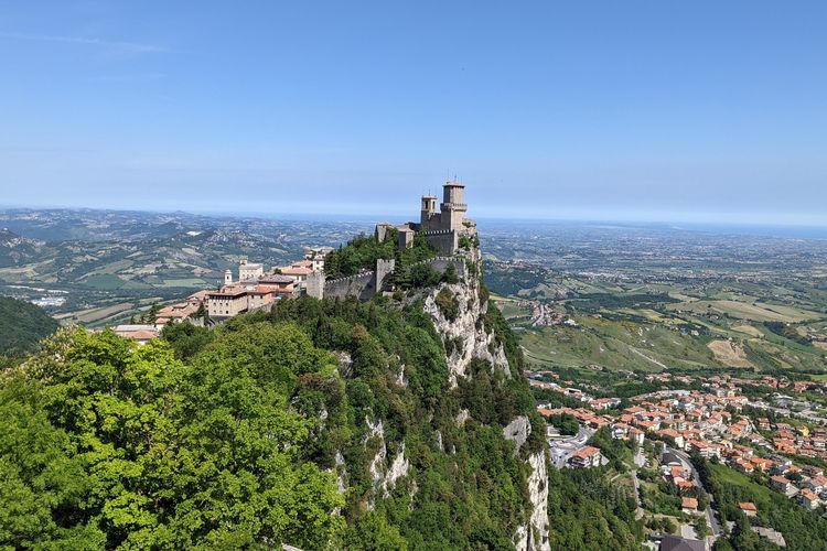 Ilustrasi San Marino.