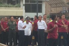 Presiden Jokowi dan Anies Jajal 