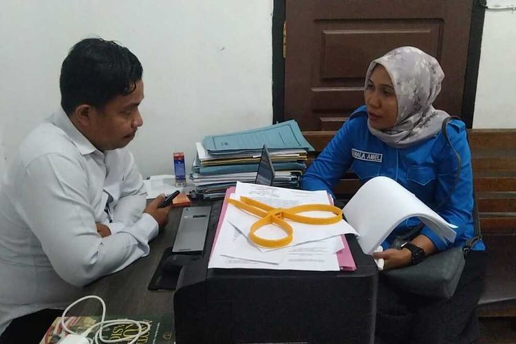 Miris, Rapor Siswa SD di Baubau Diduga Ditahan Oknum Bhayangkari karena Utang Orangtua