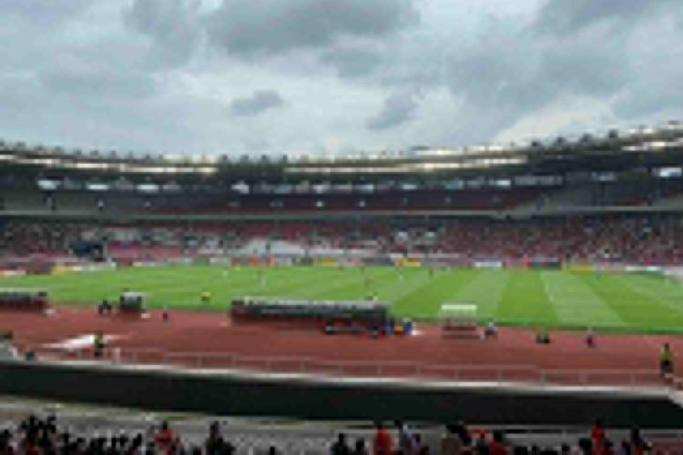 Suasana pada laga timnas Indonesia vs Kamboja pada babak penyisihan Grup A Piala AFF 2022 di Stadion Utama Gelora Bung Karno, Jakarta, Jumat (23/12/2022).