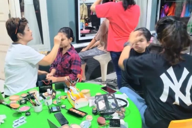 Hari Kartini, Tempat Sewa Baju Adat di Salatiga Laris Manis