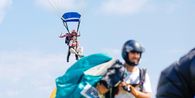 Para Atlet Skydiving Internasional Takjub Terjun di Karimunjawa: Seperti Surga