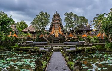 Lucky in Love: Bali Named World's Best Honeymoon Destination ...