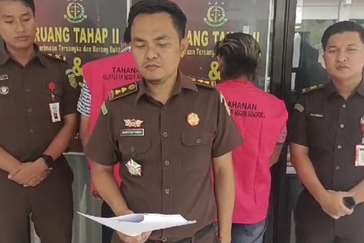 Kejari Bengkulu Tahan Dua Penjual 750 Bungkus Rokok Tanpa Peringatan Kesehatan