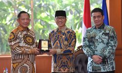 Menteri Desa PDT bersama Mendagri Bahas Program di Desa Tepat Sasaran