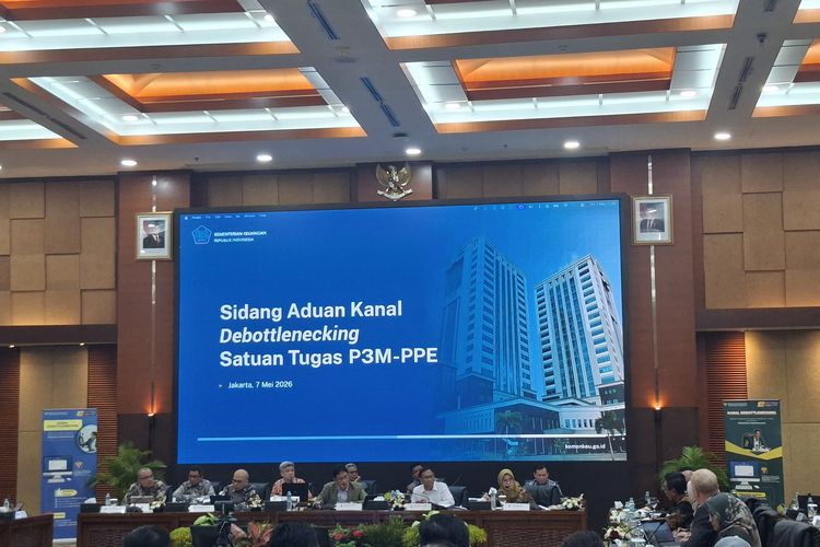 Satgas Debottlenecking Bahas Proyek PLTS Rp 1,3 T yang Tersendat Perizinan