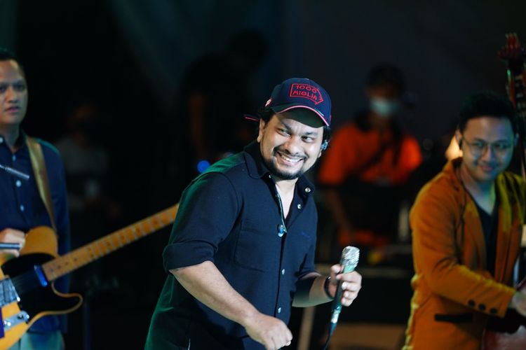 Penyanyi Tompi tampil di Prambanan JazzVirtual Festival 2020, Sabtu (31/10/2020).