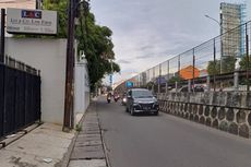 Rawan Terserempet Kendaraan, Pejalan Kaki Berharap Ada Pembatas dan Trotoar di Jalan Arjuna Utara Jakbar