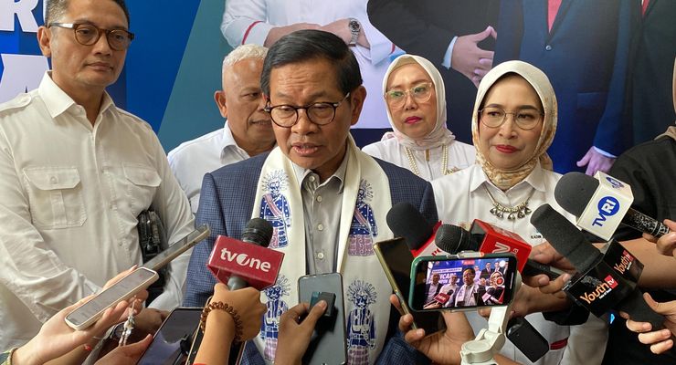 Ridwan Kamil Mengaku Bapak Gen Z, Pramono: Saya Kakeknya...