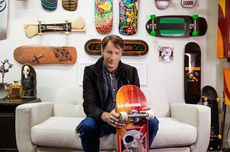 Tony Hawk, Sukses Taklukkan Trik Skateboard dan Berbisnis