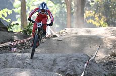 Pohon Natal dari Sampah Plastik Hiasi Gereja Santo Paulus Pekanbaru