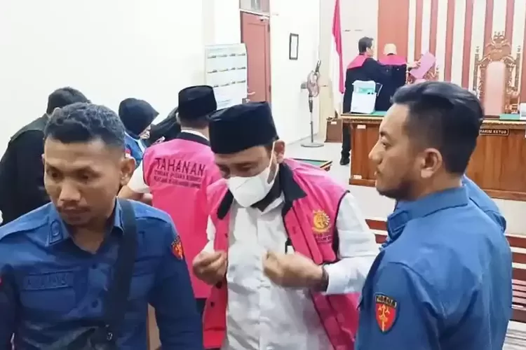 Adik Ipar Eks Gubernur Lampung Divonis 7 Tahun Penjara, Wajib Bayar Uang Pengganti Rp 2,25 Miliar