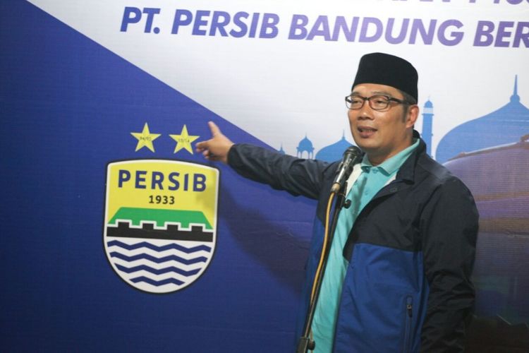 Wali Kota Bandung Ridwan Kamil saat menghadiri peluncuran bis Persib di Graha Persib, Jalan Sulanja, Jumat (2/6/2017).