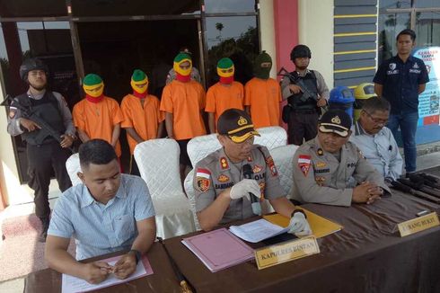 Sengaja Gunduli Hutan Bintan, Lima Pelaku Digelandang ke Kantor Polisi