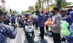 Pemkot Madiun Bagikan Ribuan Makanan Peningkat Imun kepada Masyarakat
