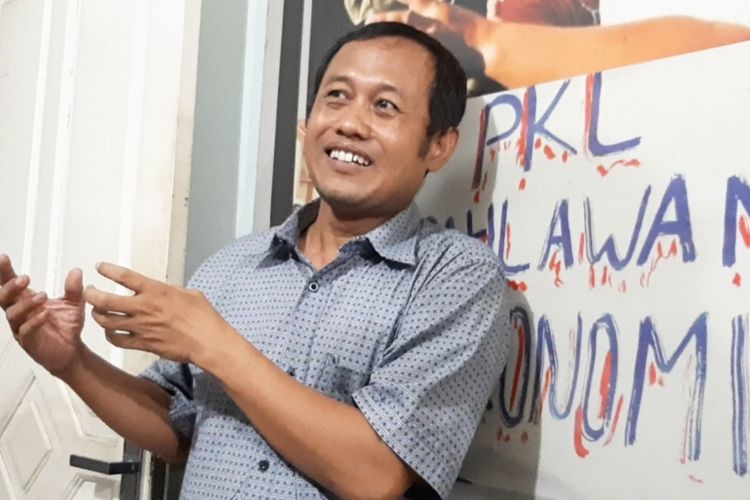 Sucipto Hadi Purnomo saat ditemuo di Kantor LBH Semarang, Rabu (19/2/2020)