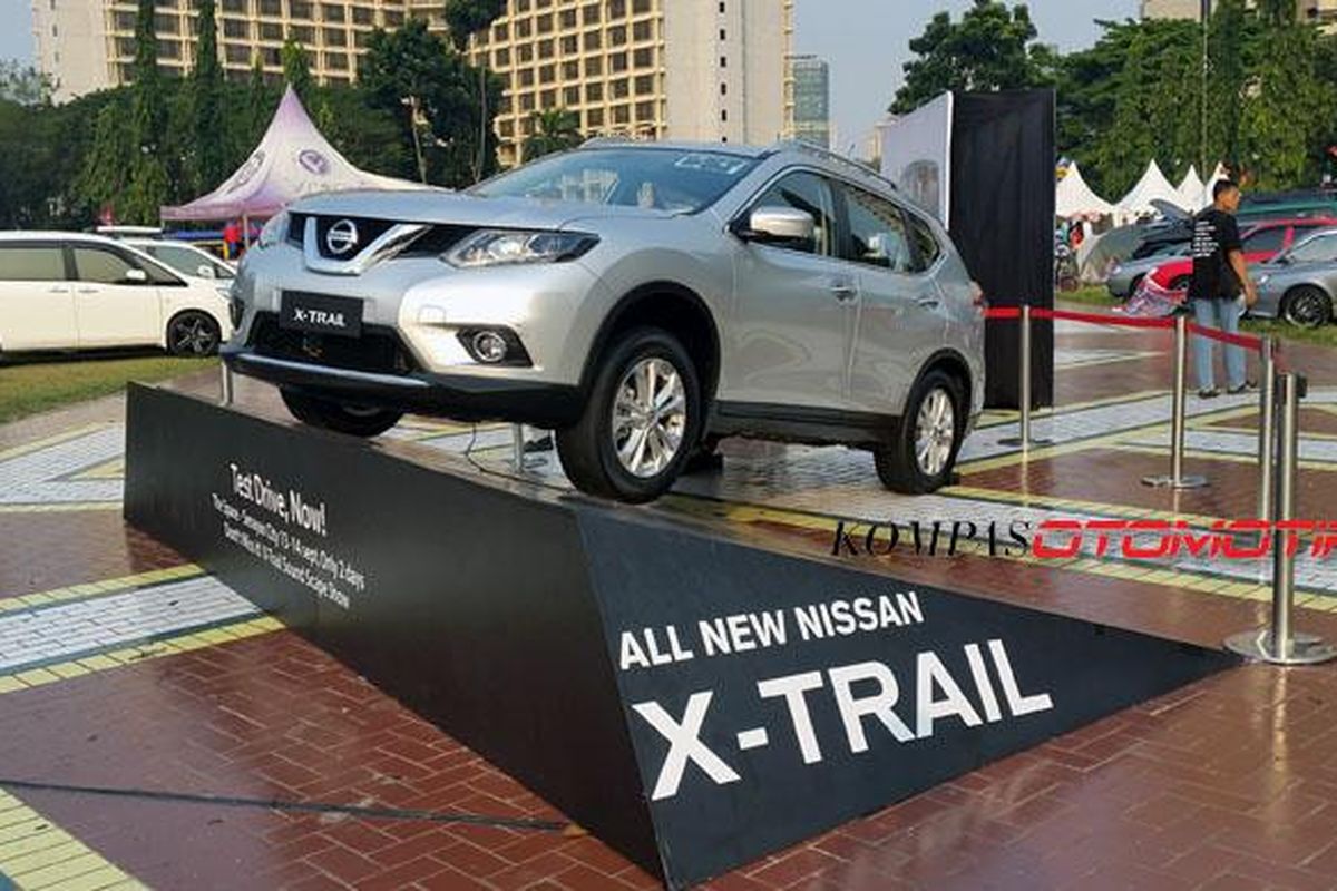 Nissan All-New X-Trail diperkenalkan ke komunitas di acara Fun Family Fiesta di Senayan, Jakarta pada 13-14 September 2014.