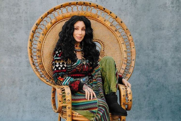 Penyanyi dan Aktris, Cher