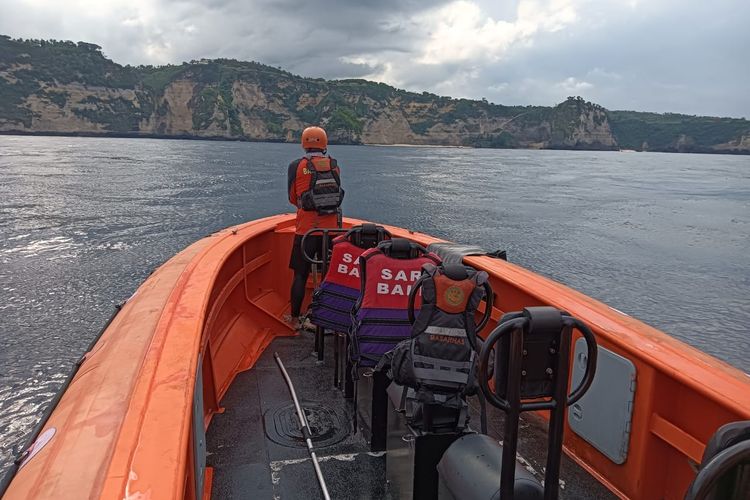 3 Wisatawan Terseret Arus Pantai Diamond Nusa Penida, 1 Orang Hilang