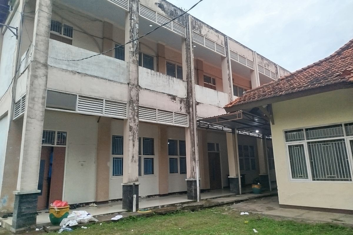 Gedung balai diklat Kabupaten Bangkalan yang akan digunakan sebagai sekolah rakyat (SR) sementara, Sabtu (12/7/2025). 