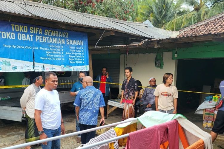 Polisi tengah melakukan penyelidikan dugaan pembunuhan di kecamatan Mekarjaya, Kabupaten Pandeglang, Jumat (9/2/2024).