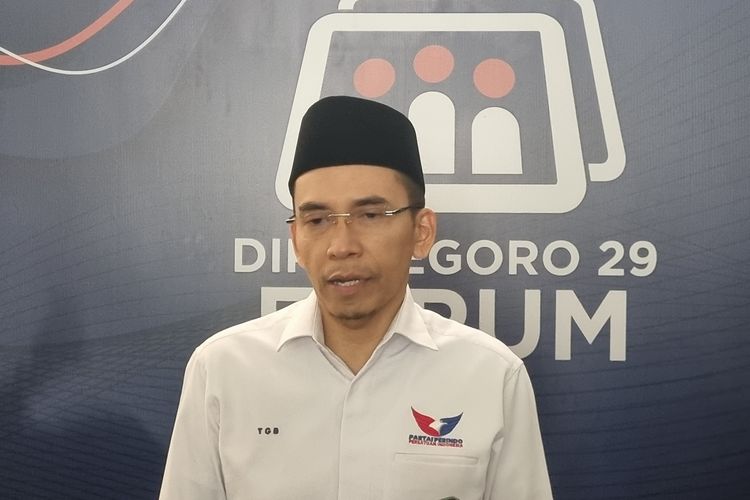 Ketua Harian Nasional Perindo Tuan Guru Bajang (TGB) Muhammad Zainul Majdi di DPP Partai Perindo, Jakarta, Sabtu (1/4/2022).