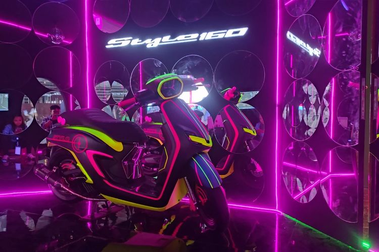 Honda Stylo dengan warna baru di Synchronize Fest 2024.