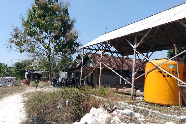 Jaringan air bersih yang dibangun di Desa Pangkahkulon, Kecamatan Ujungpangkah, Gresik.