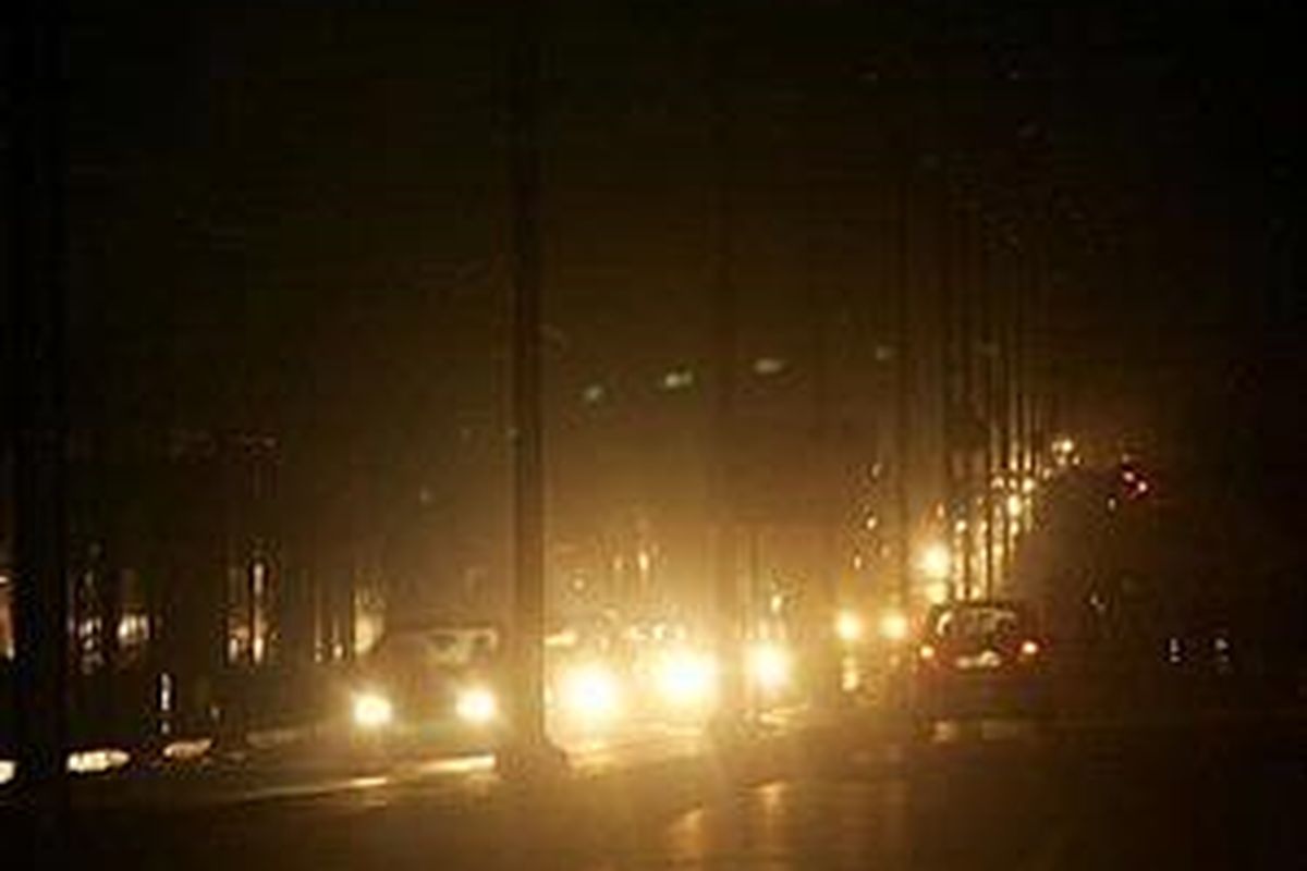 Situasi di jalur Gaza yang gelap gulita akibat isolasi yang dilakukan Israel