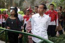 Mensesneg Akui Mulai Diskusi Sosok Cawapres bagi Jokowi
