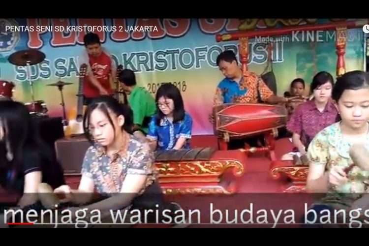 Pentas Seni SDS Kristoforus 2 Jakarta menampilkan kesenian gamelan (8/6/2018).