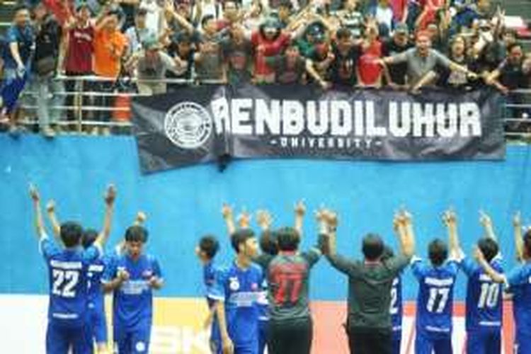 Tim futsal putra Universitas Budi Luhur (UBL) berhasil raih juara LIMA Futsal Air Mineral Prim-A Greater Jakarta Conference 2016, setelah mengalahkan Universitas Islam Negeri (UIN) Jakarta dengan skor 7-3, pada laga final yang dihelat di Gelanggang Remaja Kecamatan Pasar Minggu, Jakarta Selatan, Sabtu (10/9/2016).
