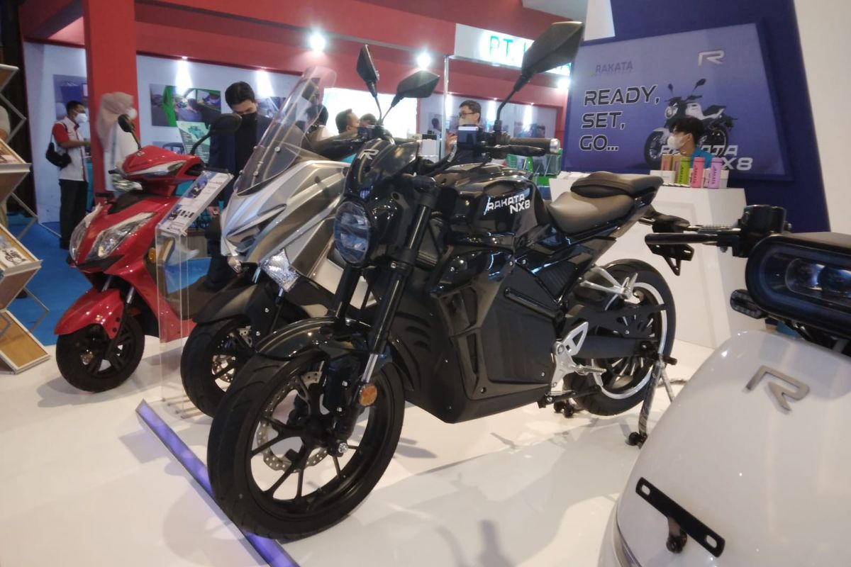 Rakata Motorcycles resmi melansir Rakata NX8 di Periklindo Electric Vehicle Show (PEVS) 2022.
