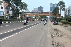 Separator Jalan Margonda Mulai Dibongkar, Pengendara: Semoga Tak Macet Lagi...