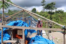 200 Tenda di Gunung Botak Dibongkar Aparat, 1.000 Penambang Ilegal Dipaksa Turun