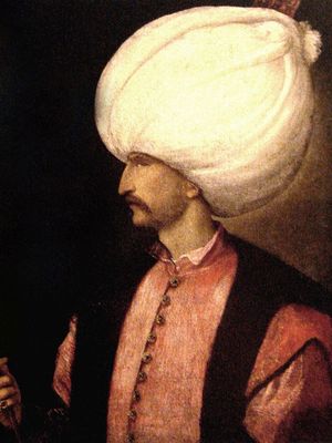 Pemimpin Kekaisaran Turki Usmani Sultan Sulaiman I atau Sultan Sulaiman al-Qonuni bin Salim. Ia juga dikenal sebagai Sulaiman yang agung atau Suleiman the Magnificent.
