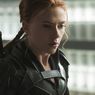 Scarlett Johansson Mengaku Malu dengan Kebiasaan Merokoknya 