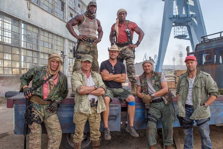 Film The Expendables 3 adalah film bergenre Aksi, Petualangan, dan Thriller yang di bintangi oleh Sylvester Stallone, Jason Statham, Harrison Ford dan beberapa aktor laga Hollywood lainnya.