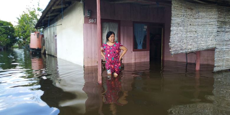 Kondisi banjir di Kelurahan Sempaja Timur, Samarinda, Kaltim, Minggu (24/5/2020). 